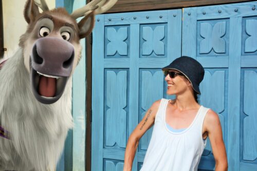 Magic Shot: Julie Dupuis of Journiac Travel & Tours shows Sven the reindeer her theme park travel planning expertise!