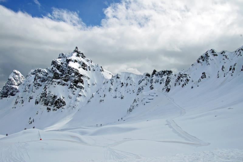 There are so many romantic places to ski in Europe!